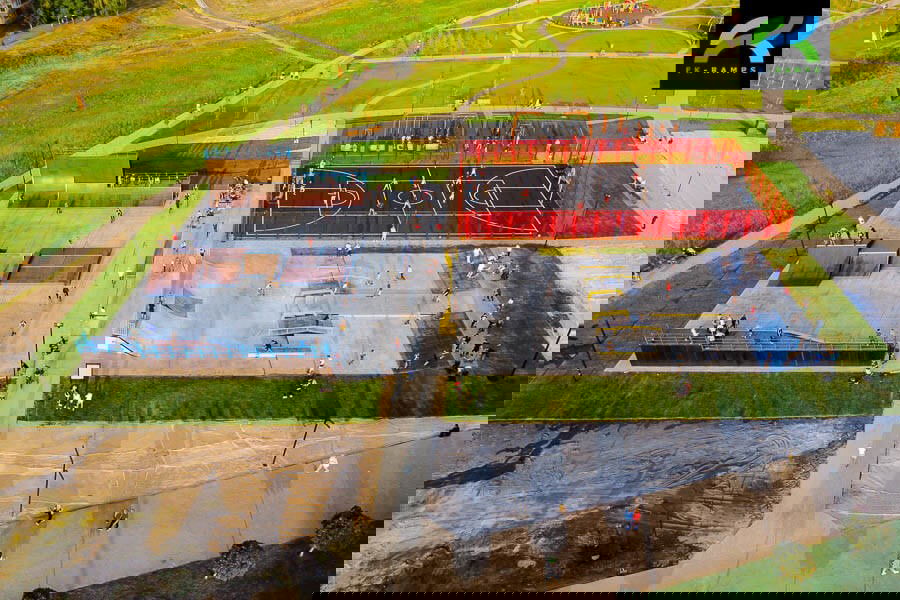 Stary Oskol skatepark